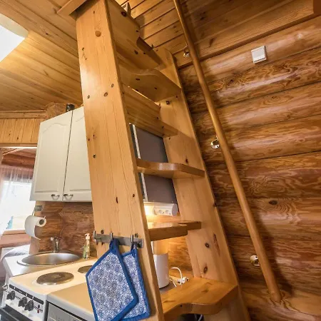 Dom wakacyjny Aurinkotupa By Interhome